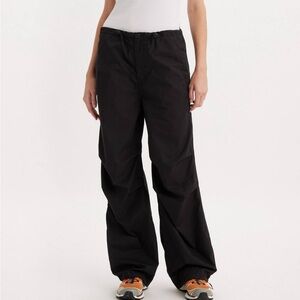Levi’s - PARACHUTE WOMEN'S PANTS - M